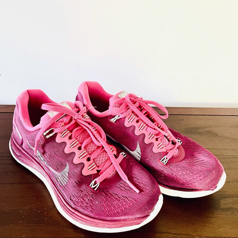 Nike Lunarglide 5 Shoes Size 7 Colour pink